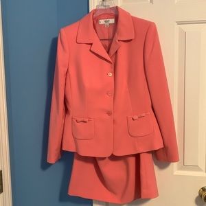 Le Suit Essentials 2- Piece Suit